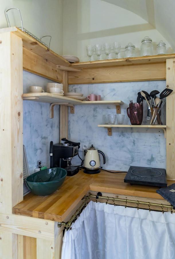 Apartman Charlotte V Dome So Studnou Na Streche Banská Štiavnica Exteriör bild